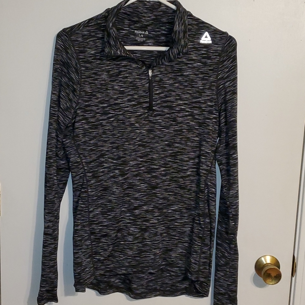 Reebok L half zip active wear long sleeve Shirt